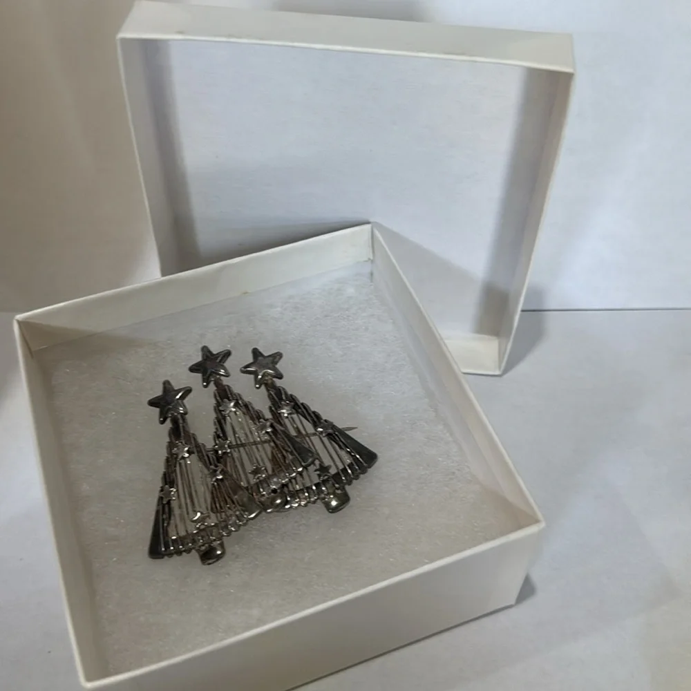 BEST MARKED 3 Triple  Christmas Trees Brooch‎ Pin